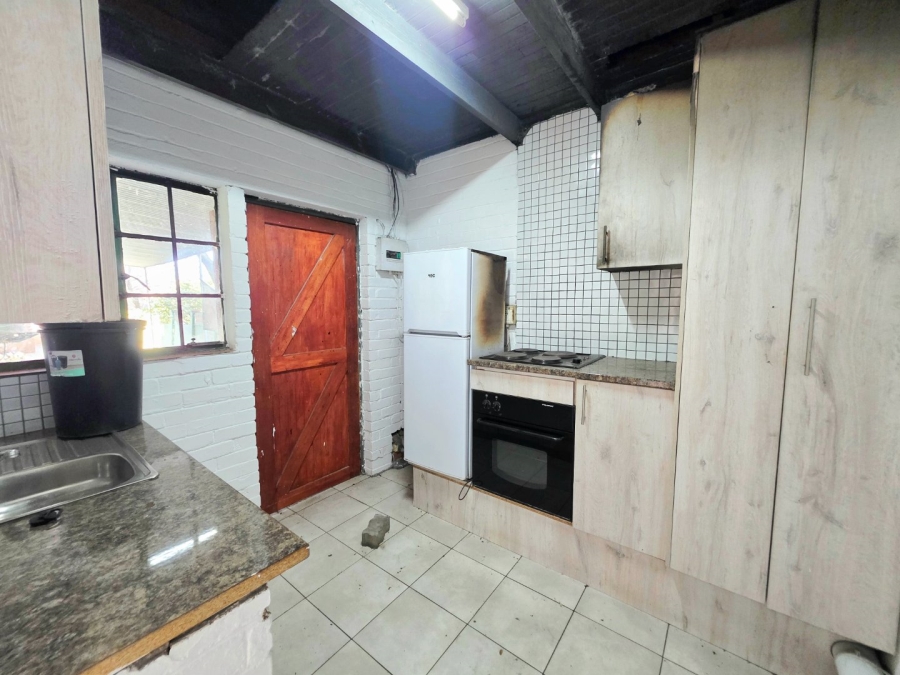 16 Bedroom Property for Sale in Universitas Free State